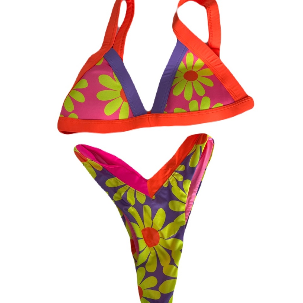 OneOne bikini swimsuit